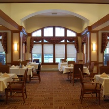 Seabury diningroom3